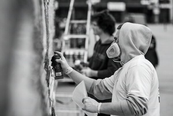 Mirek a graffiti